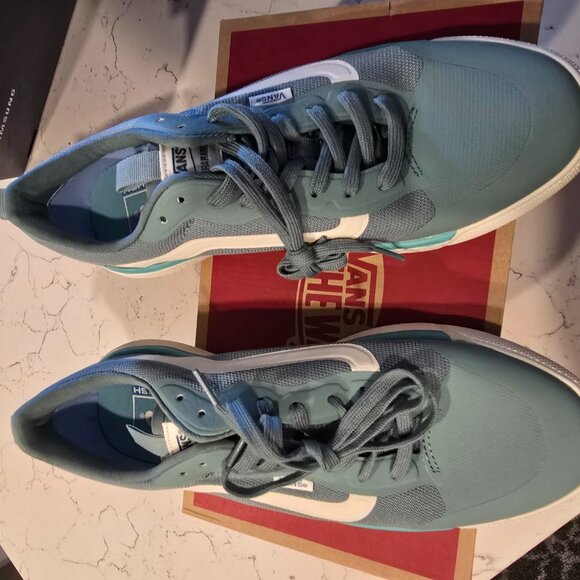 Vans Ultrarange Exo Pop Trellis Blue White Men's Shoes Size 10 HIKING TRAIL NEW - Picture 4 of 8